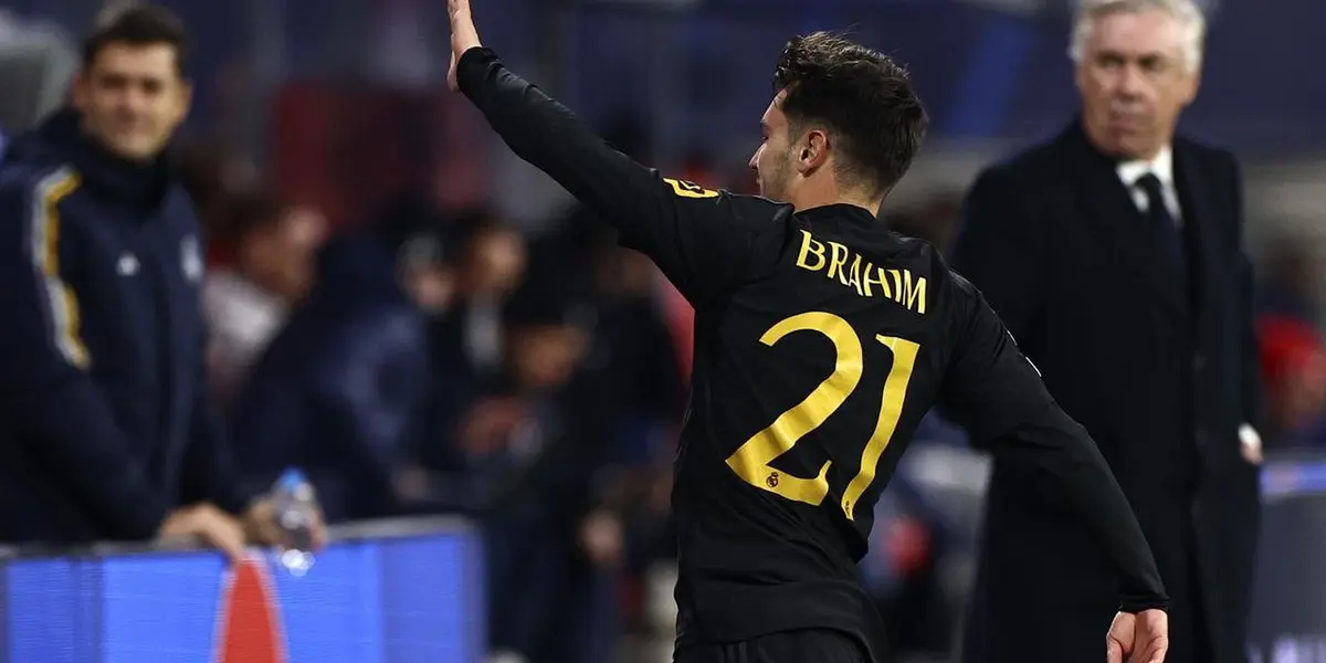 Brahim celebra el gol de la victoria en Leipzig con Ancelotti de fondo. Imagen: El periódico de España.