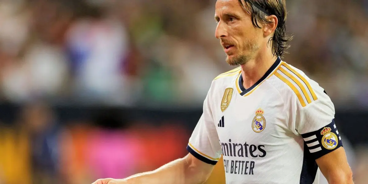 Con un dominio del juego total Real Madrid aplastar por 4 a 1 al Villarreal y Modric se suma a la fiesta de goles.