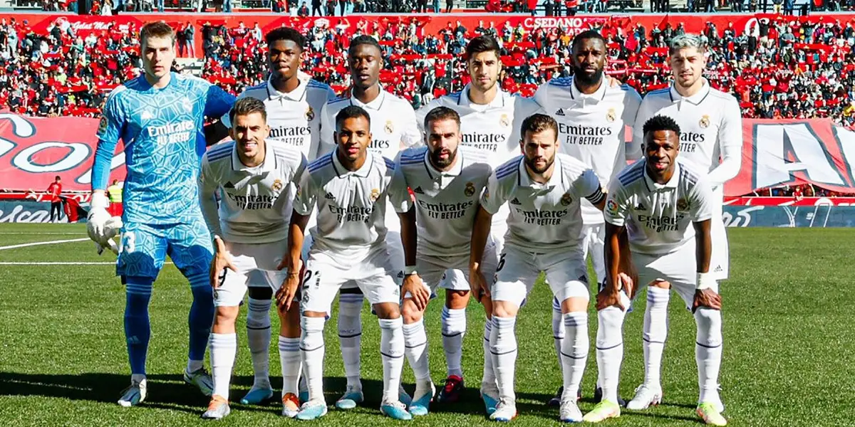 Courtois se lesionó en el calentamiento y abandonó el campo con molestias en el abductor. Lunin debió saltar al campo para estar bajo palos