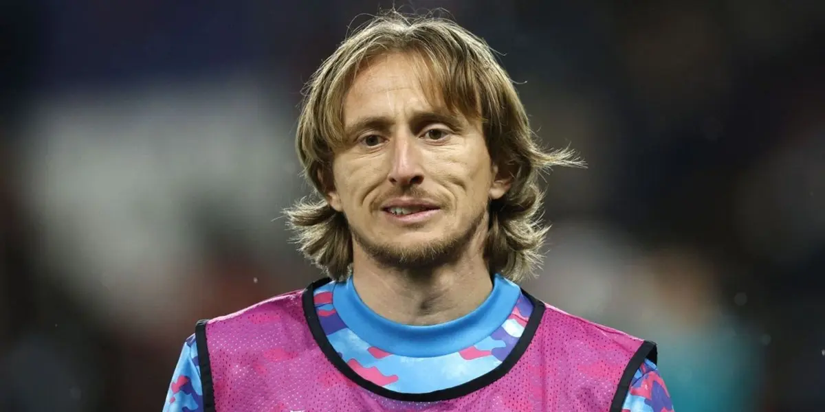 El centrocampista croata había sido anunciado en la lista de este domingo