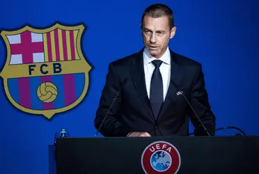 El conjunto blaugrana tiene al máximo organismo del fútbol europeo al acecho.