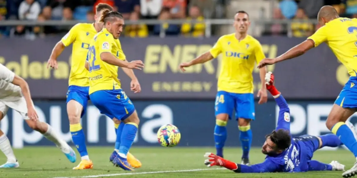 El conjunto gaditano aguantó lo más que pudo hasta en el Merengue por fin pudo romper el cero.