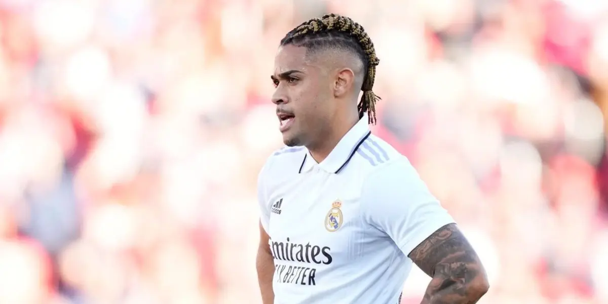 El delantero no es tenido en cuenta por Ancelotti y su salida del Madrid es inminente.