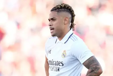 El delantero no es tenido en cuenta por Ancelotti y su salida del Madrid es inminente.