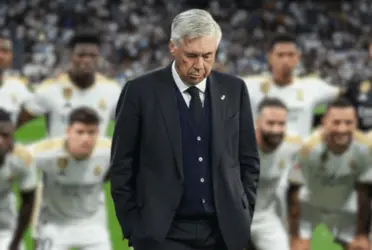 El entrenador del Real Madrid esta muy enojado con uno de sus dirigidos.