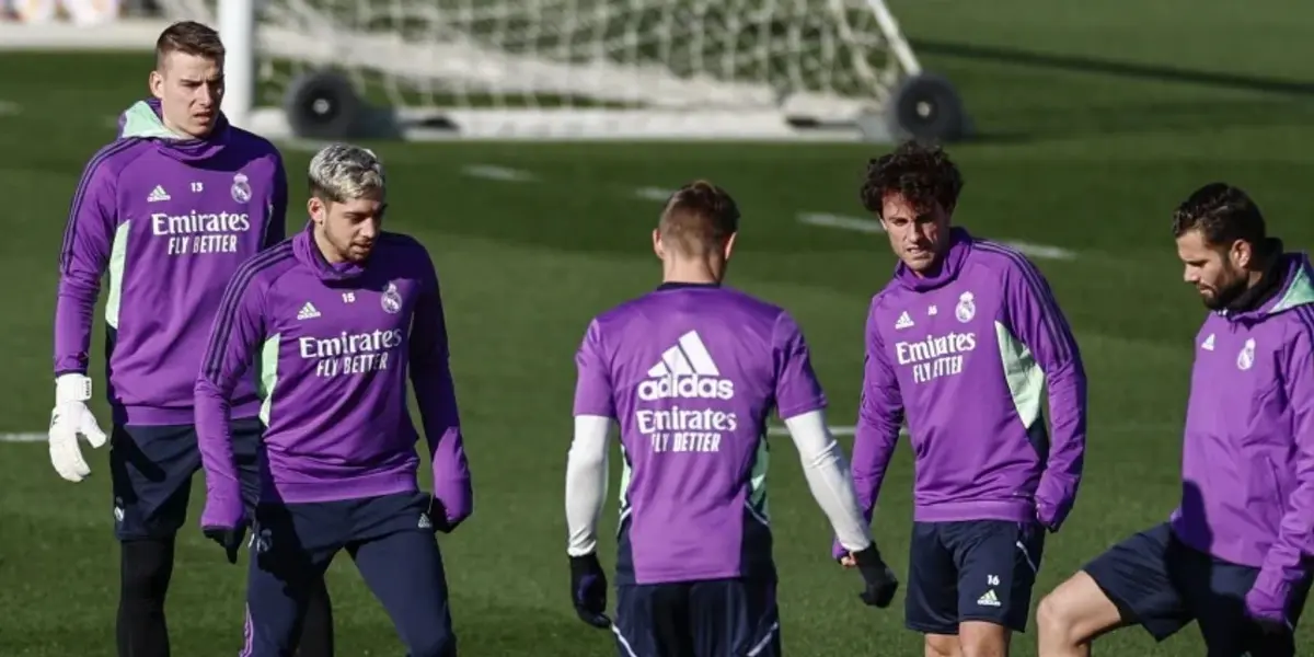 El futbolista no será titular por Copa del Rey y en el verano querrá salir