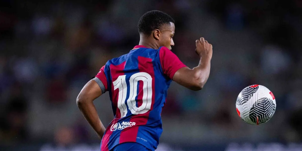 El jugador del Barcelona fue vinculado con el club español