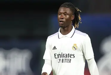 El jugadores francés repartió contra la FIFA a través de un like en las redes sociales