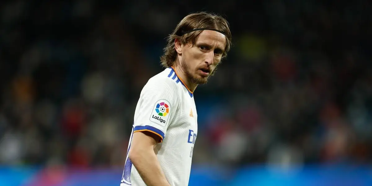 El Madrid se impuso por 2-1 ante el Cádiz pero la imagen del día se le llevó Luka Modric tras errarse un gol abajo del arco