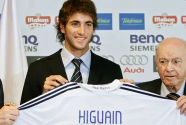 El Pipita defendió la elástica blanca entre 2007 y 2013