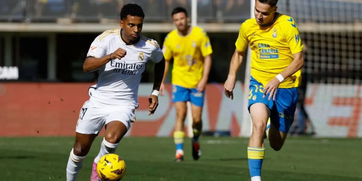 Rodrygo con el balón en los pies en el duelo contra Las Palmas. Imagen: Claro Sports.