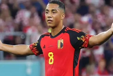 Tielemans decidió seguir su carrera en el Arsenal de la Premier League