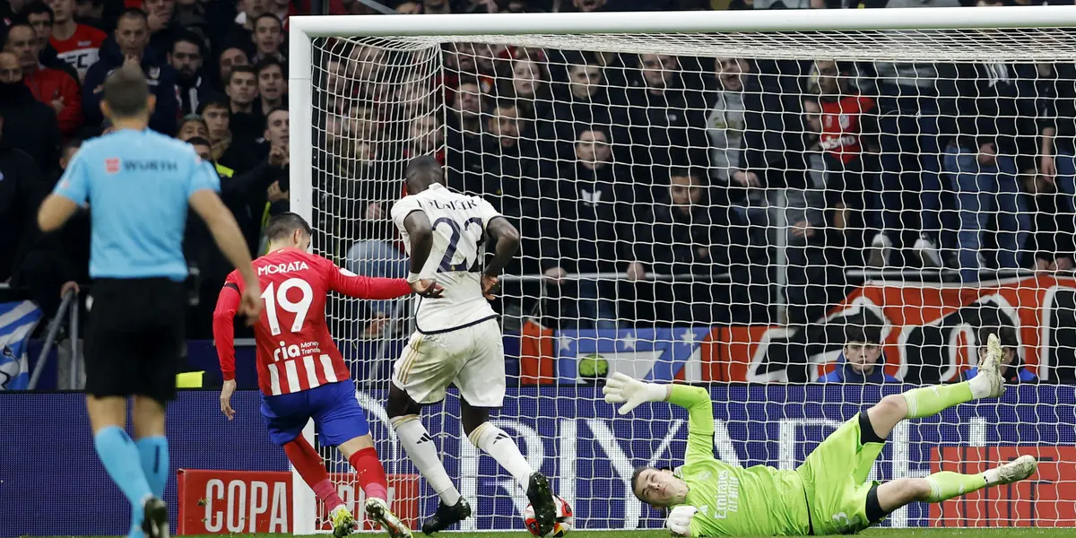 (VIDEO) Regalo increíble de Lunin para Morata, Atlético derrota al Real Madrid