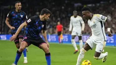 Vinicius encara a Jesús Navas en el choque de ayer. Imagen: Marca.