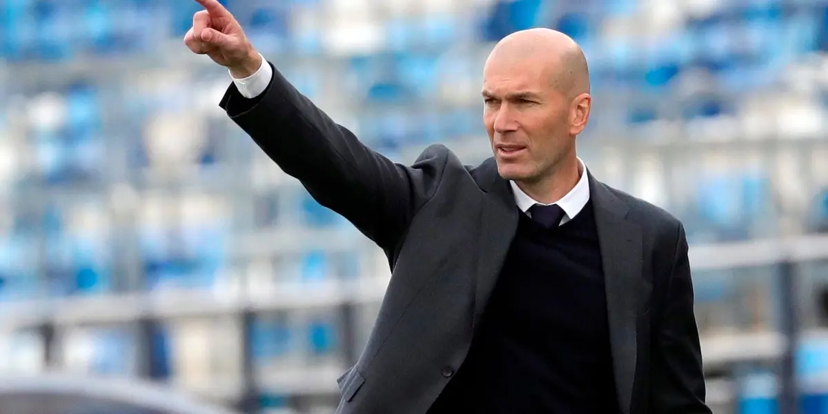 Zizou tiene en la mesa un ofrecimiento formal de trabajo